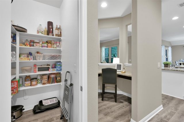 24203 Rocky Brook Falls, Tomball, TX 77375