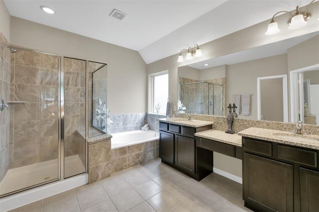 24203 Rocky Brook Falls, Tomball, TX 77375