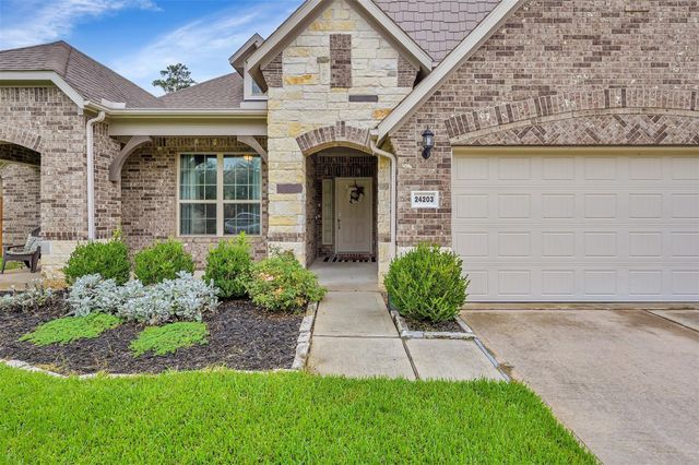 24203 Rocky Brook Falls, Tomball, TX 77375