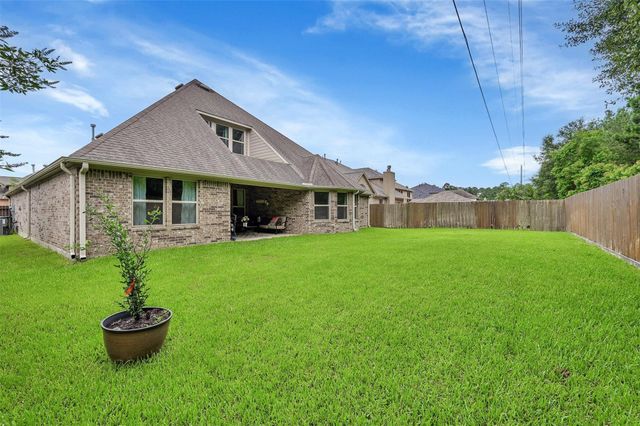 24203 Rocky Brook Falls, Tomball, TX 77375
