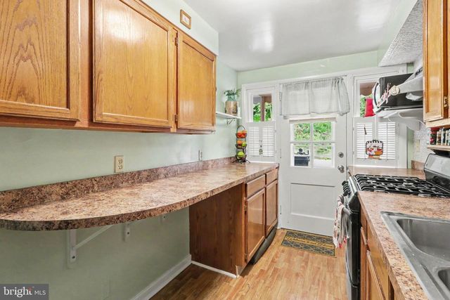2446 BROOKWOOD ST, Harrisburg, PA 17104
