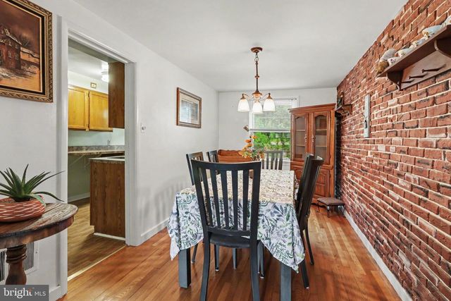2446 BROOKWOOD ST, Harrisburg, PA 17104
