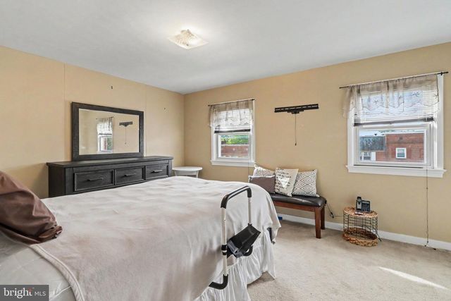2446 BROOKWOOD ST, Harrisburg, PA 17104