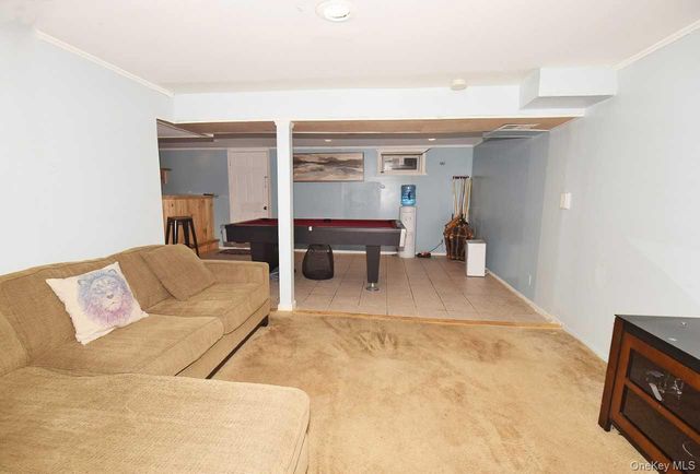 50 Croley Street, Huntington, NY 11743