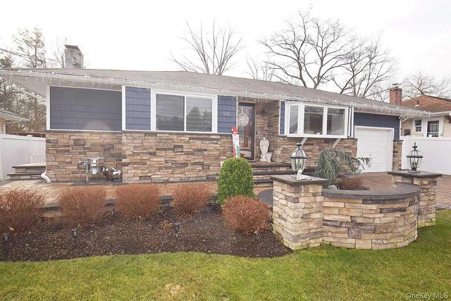 50 Croley Street, Huntington, NY 11743