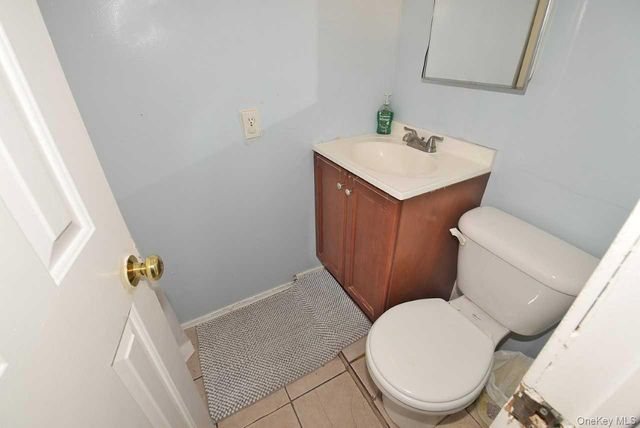 50 Croley Street, Huntington, NY 11743