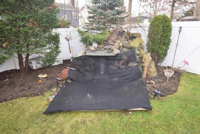 50 Croley Street, Huntington, NY 11743