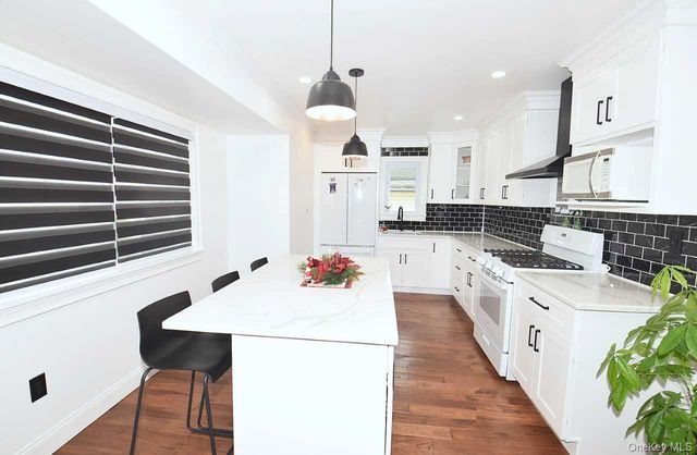 50 Croley Street, Huntington, NY 11743