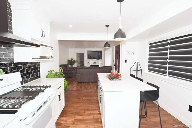 50 Croley Street, Huntington, NY 11743