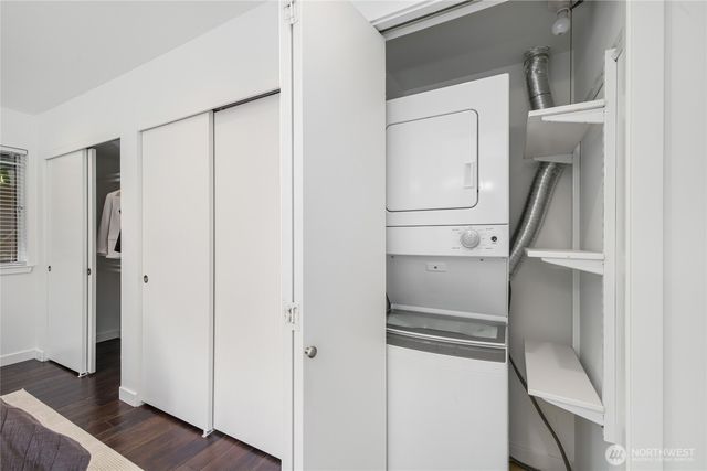 3661 Albion Place N #5, Seattle, WA 98103