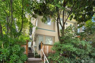 3661 Albion Place N #5, Seattle, WA 98103