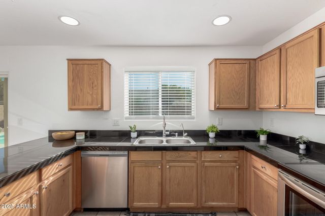 15113 W MONROE Street, Goodyear, AZ 85338