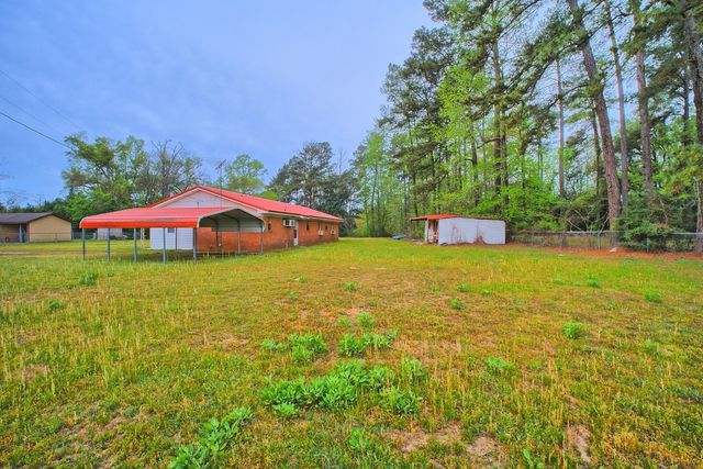 13917 State Highway 87 N, Burkeville, TX 75932