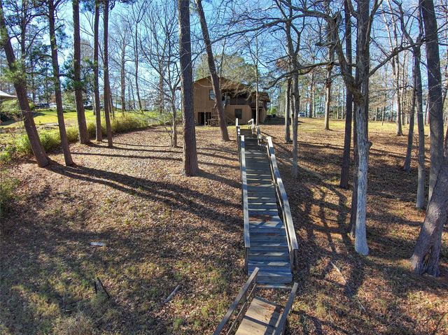 400 Hickory Hill Drive, Burkeville, TX 75932