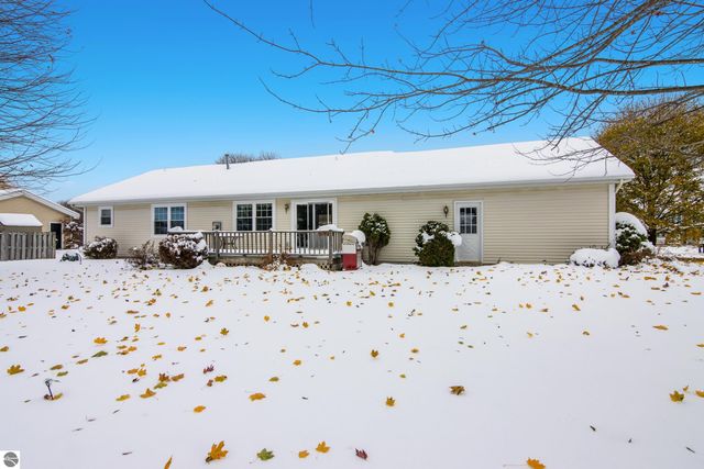 5333 Heritage Way, Traverse City, MI 49685