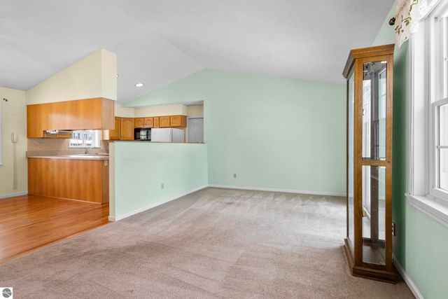 5333 Heritage Way, Traverse City, MI 49685