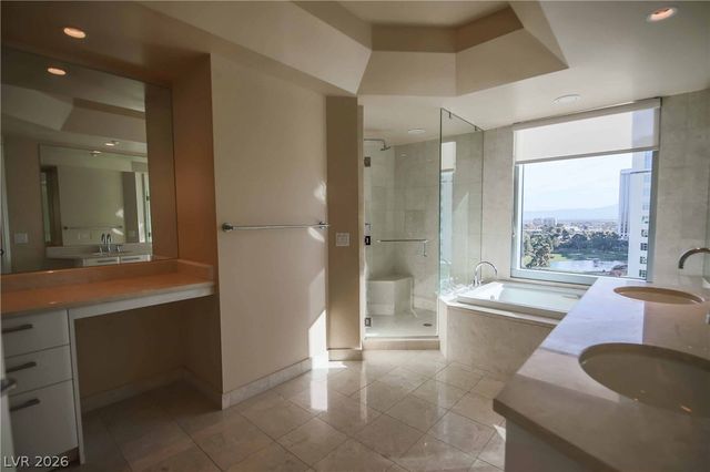 322 KAREN Avenue 1008, Las Vegas, NV 89109