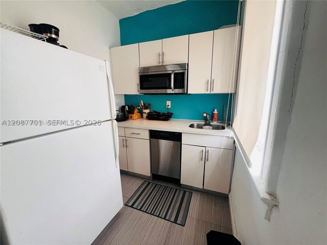 1611 Michigan Ave 24, Miami Beach, FL 33139