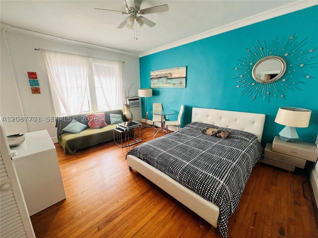 1611 Michigan Ave 24, Miami Beach, FL 33139