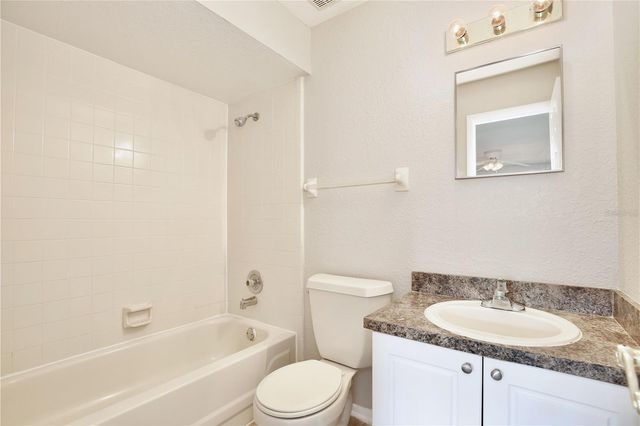 9825 TURF WAY 7, Orlando, FL 32837