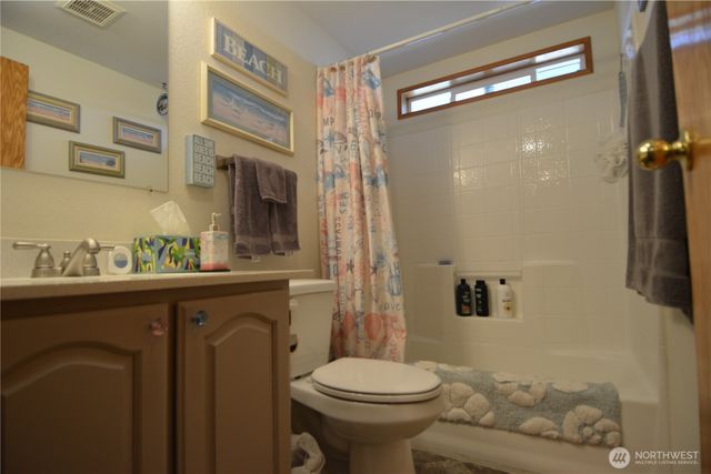 440 W Inlet Lane, Sequim, WA 98382