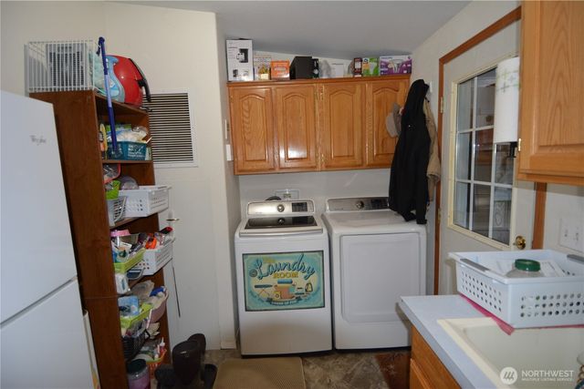 440 W Inlet Lane, Sequim, WA 98382