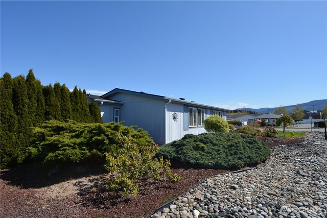440 W Inlet Lane, Sequim, WA 98382