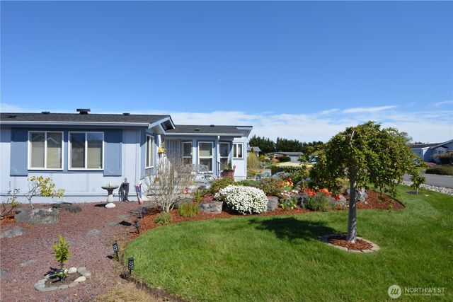 440 W Inlet Lane, Sequim, WA 98382