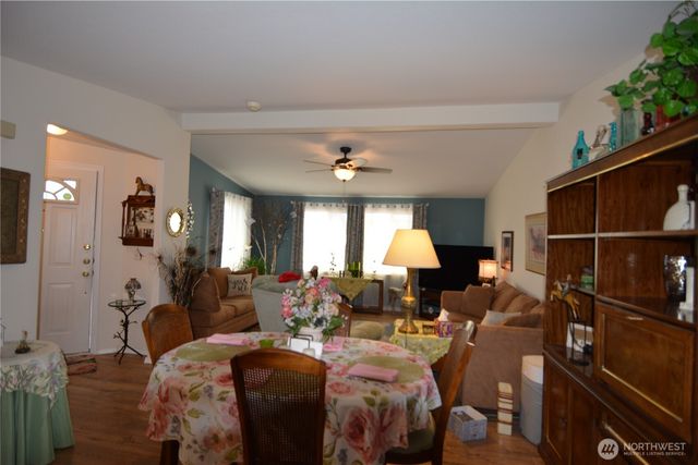 440 W Inlet Lane, Sequim, WA 98382