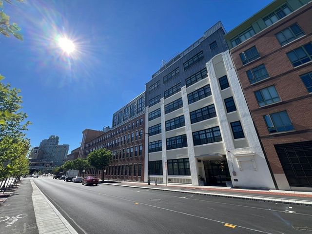 150 Cambridge St 211, Cambridge, MA 02141
