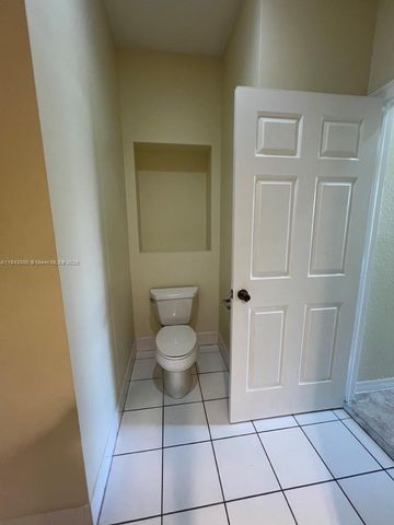 23712 SW 110th Ave, Homestead, FL 33032