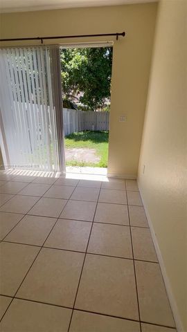 23712 SW 110th Ave, Homestead, FL 33032