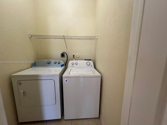 23712 SW 110th Ave, Homestead, FL 33032