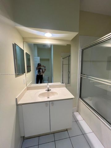 23712 SW 110th Ave, Homestead, FL 33032