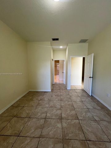 23712 SW 110th Ave, Homestead, FL 33032