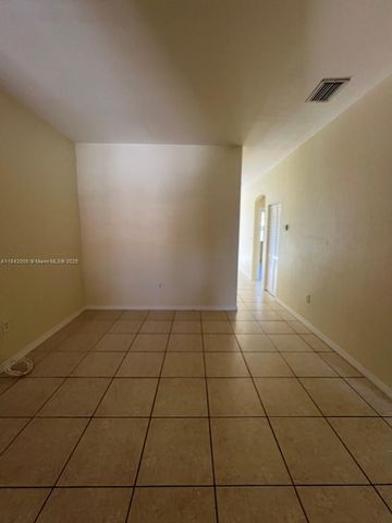 23712 SW 110th Ave, Homestead, FL 33032