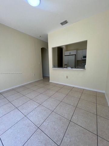 23712 SW 110th Ave, Homestead, FL 33032