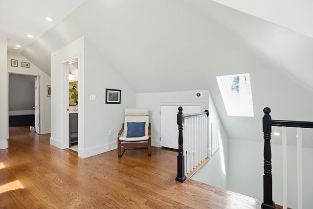 77 South St 3, Boston, MA 02130