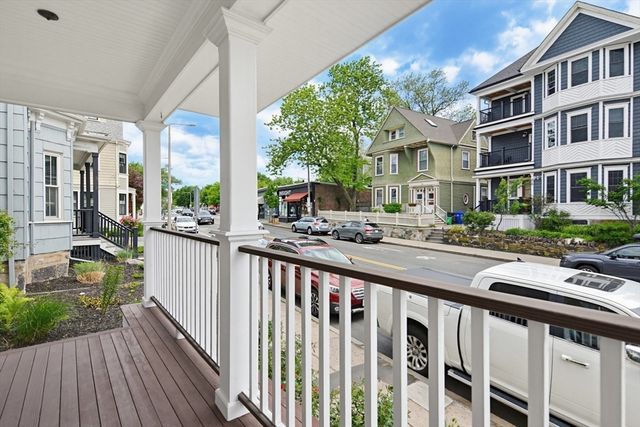 77 South St 3, Boston, MA 02130