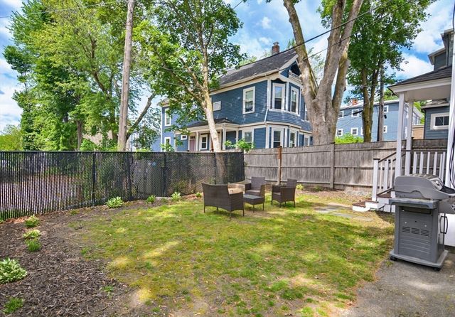 77 South St 3, Boston, MA 02130