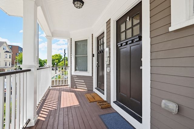 77 South St 3, Boston, MA 02130
