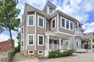 77 South St 3, Boston, MA 02130