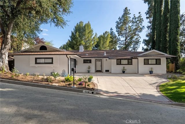 516 Venado Vista, La Canada Flintridge, CA 91011