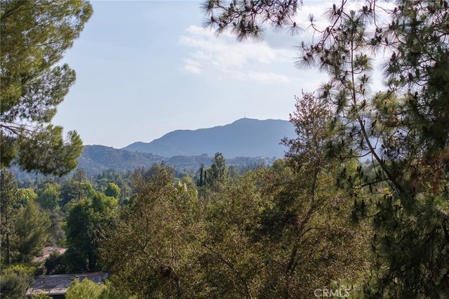 516 Venado Vista, La Canada Flintridge, CA 91011