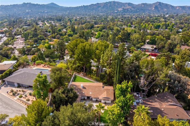 516 Venado Vista, La Canada Flintridge, CA 91011