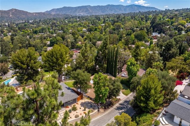516 Venado Vista, La Canada Flintridge, CA 91011