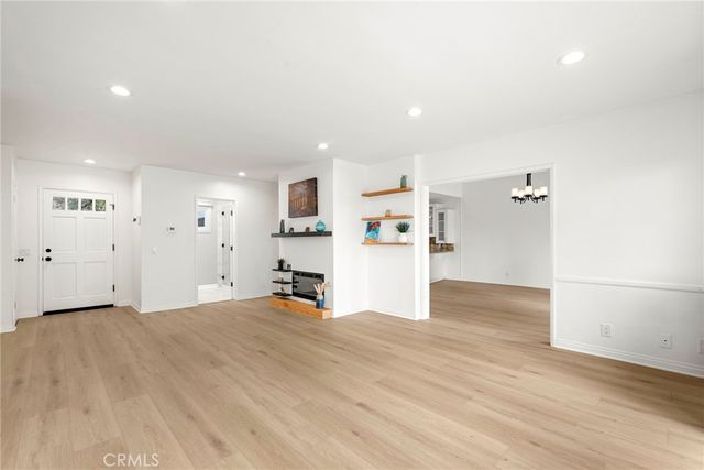 516 Venado Vista, La Canada Flintridge, CA 91011