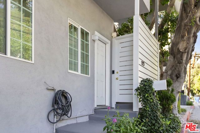 1115 N Beverly Glen Boulevard, Los Angeles, CA 90077
