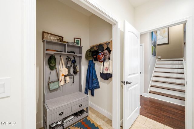 241 Laurel Canyon, Johnson City, TN 37615