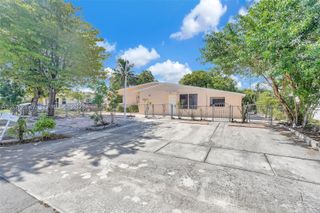 3840 SW 31st Ct, West Park, FL 33023